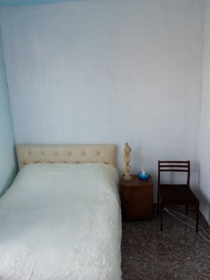 Sam'S Place, Tours With Sam Erivan Exterior foto